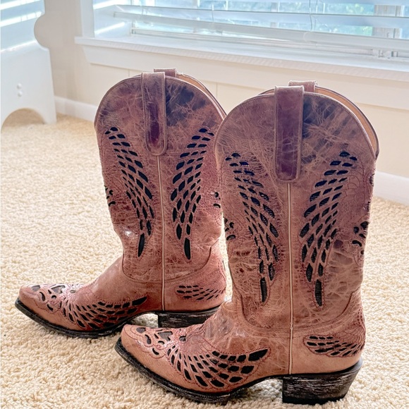 cavender’s brand Shoes - Cavender’s Brand Boots. NEVER WORN. do not have tags. Very Comfy! Size 8 & 1/2